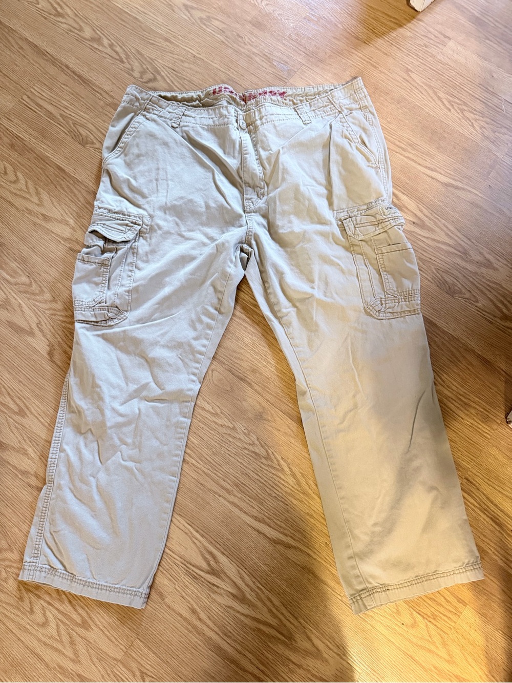 UNIONBAY Men's Cargo Pants in Light Tan